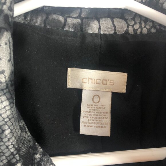 Chico's Jacket Womens Size 0 Silver Black Metallic Snake/ Allig Skin Snap Button - Picture 7 of 14